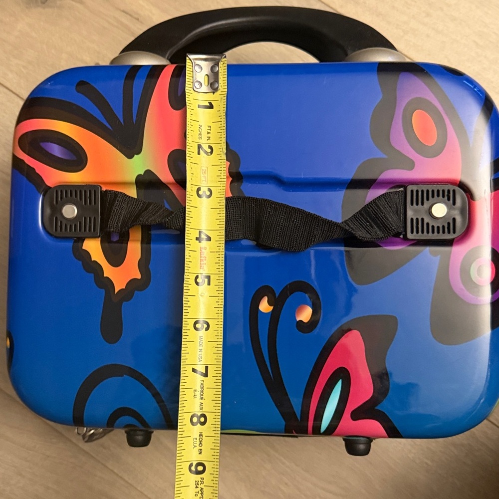 Heys Blue Butterfly Cosmetic Case - Picture 7 of 9